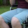 Shorts til kørestolsbruger og blebruger